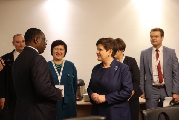 PHOTOS - Le président de la République a pris part à la clôture du cinquième Sommet Union africaine-Union européenne, à Abidjan.