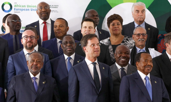PHOTOS - Le président de la République a pris part à la clôture du cinquième Sommet Union africaine-Union européenne, à Abidjan.