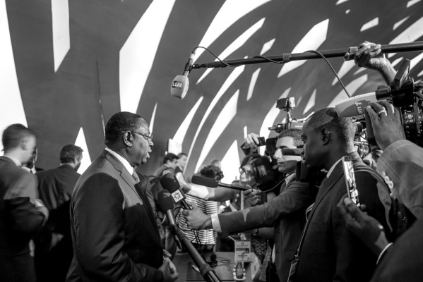 PHOTOS - Le président de la République a pris part à la clôture du cinquième Sommet Union africaine-Union européenne, à Abidjan.