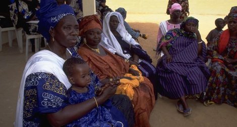 Excision : informer les communautés pour les aider à mieux décider