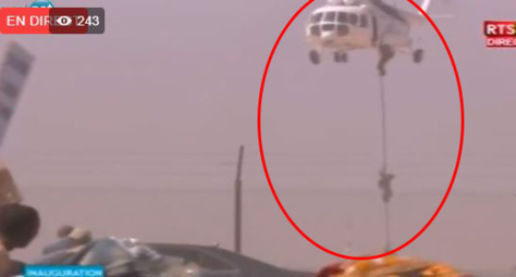 Arrêt sur images- Démonstration spectaculaire de l’Armée de l’air à l’AIDB