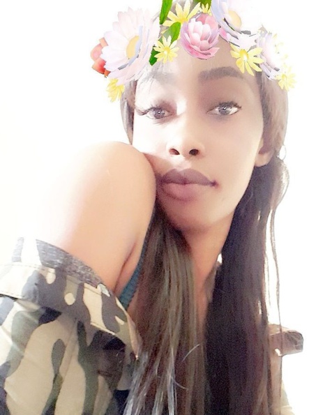20 PHOTOS: Toute la beauté des Sénégalaises en mode Selfie
