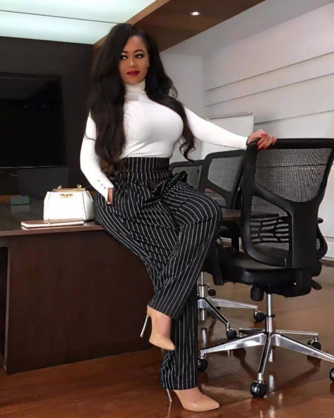 Photos: Admirez les belles formes de Vera Sidika la Kenyane, plus connue sous le nom de Vee S. Beiby Vera Sidika
