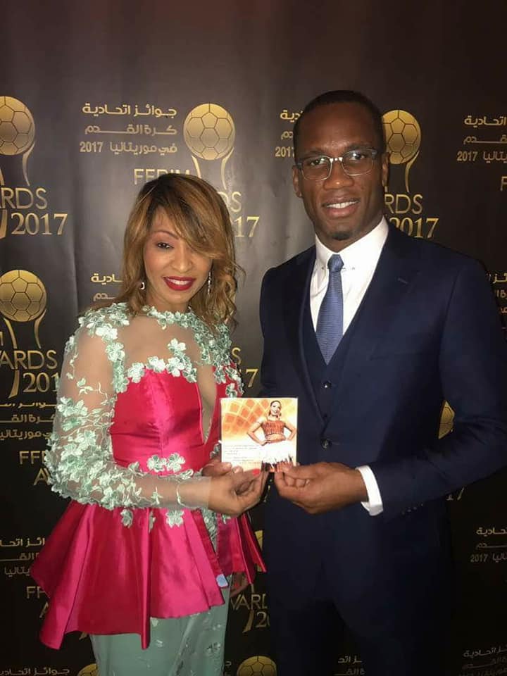 ( 08 Photos ) Viviane en toute complicité avec Drogba lors de la … Regardez les images exclusives. ( 08 Photos ) Viviane en toute complicité avec Drogba lors de la … Regardez les images exclusives.