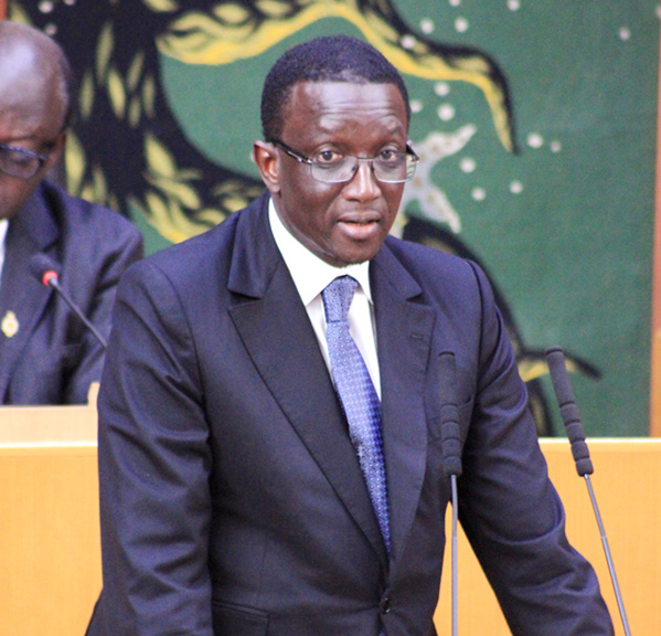 Politisation des fonctions supérieures,  Amadou Ba vilipende Sonko : « Sonko a créé son parti, alors qu’il était aux Impôts… »