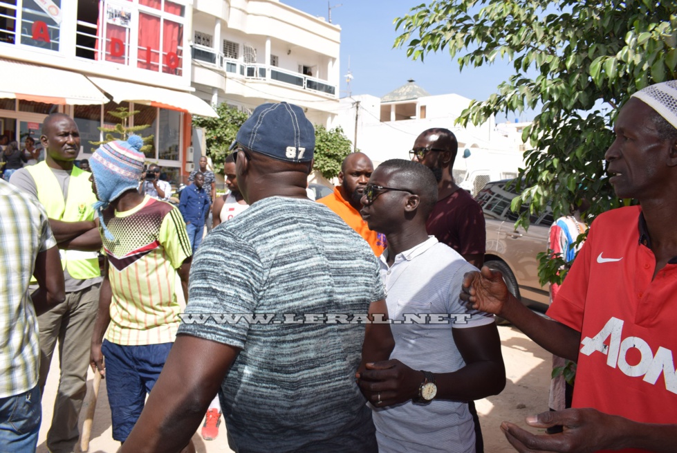 Les images du déguerpissent musclé au parking de Mar Diop alias " Bro" 