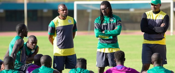 Russie 2018 - Staff technique du Sénégal : Cissé, Daf, Diatta, Tony, les sorciers des "Lions"
