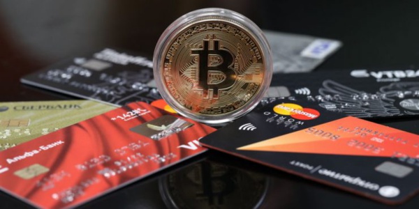 Pour ses premiers pas en bourse, le Bitcoin continue de flamber