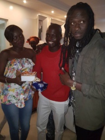 ( 15 Photos + Vidéo) Cette surprise que Carlou-D n’est pas prêt à oublier de sa vie. ( 15 Photos + Vidéo) Cette surprise que Carlou-D n’est pas prêt à oublier de sa vie.