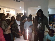 ( 15 Photos + Vidéo) Cette surprise que Carlou-D n’est pas prêt à oublier de sa vie. ( 15 Photos + Vidéo) Cette surprise que Carlou-D n’est pas prêt à oublier de sa vie.