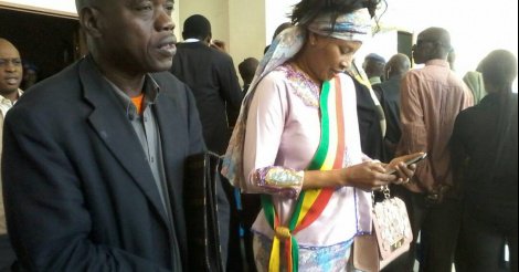 Procès Khalifa Sall Cie : Forte mobilisation au Palais de justice de Dakar (images) Procès Khalifa Sall Cie : Forte mobilisation au Palais de justice de Dakar (images)