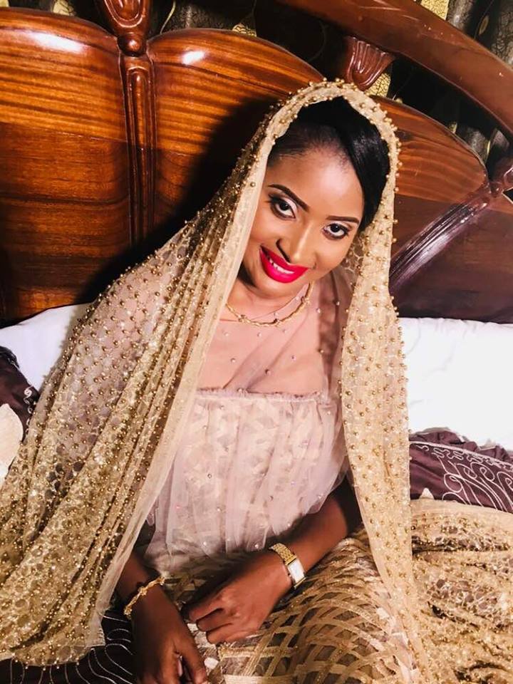 ( 21 PHOTOS ) Découvrez la belle Niarel du Ministre Mame Mbaye Niang ( 21 PHOTOS ) Découvrez la belle Niarel du Ministre Mame Mbaye Niang