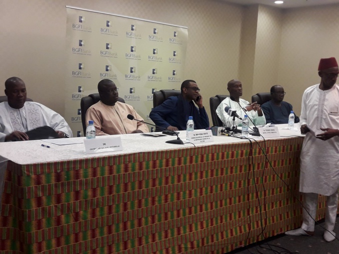 Remise des 75 millions : Youssou Ndour honore sa promesse faite aux artistes