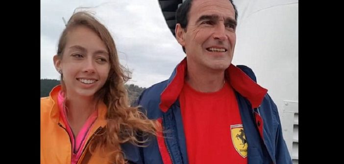 Insolite : elle défie ses parents pour se fiancer à un homme qui a 34 ans de plus qu’elle (photos)