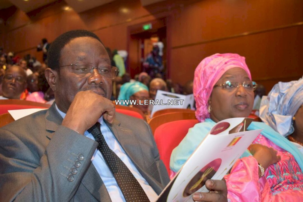 Cérémonie de remise de prix du président de la République pour les Arts et les Lettres Cérémonie de remise de prix du président de la République pour les Arts et les Lettres