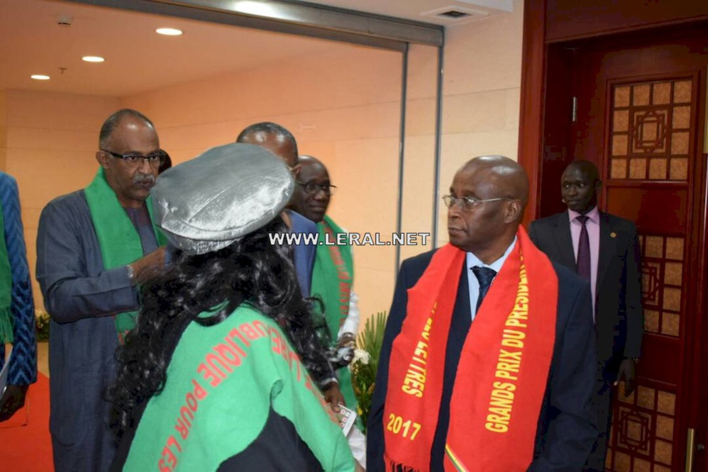 Cérémonie de remise de prix du président de la République pour les Arts et les Lettres Cérémonie de remise de prix du président de la République pour les Arts et les Lettres