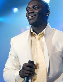 Akon fait ses débuts à Bollywood !