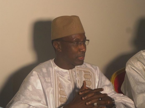 En meeting à Louga : Mamour Diallo, leader du Mouvement «Dolly» mobilise, débauche, rassure et étrille