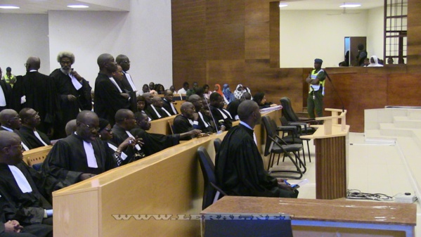 Photos : Revivez les temps forts du procès renvoyé de l'Imam Alioune Badara Ndao 