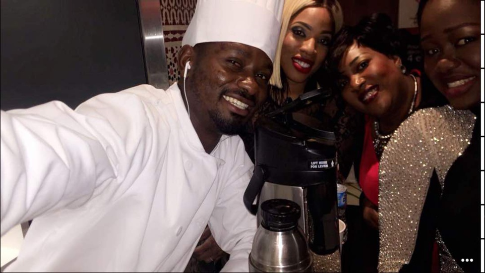 Ndiassé, chef traiteur de Dakar, est l'ambassadeur de la gastronomie de la diaspora sénégalaise . 