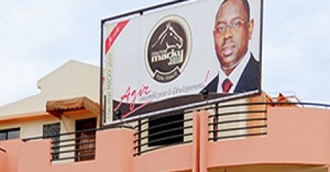 Siège de l'Apr : Une polémique et une plainte contre Macky Sall