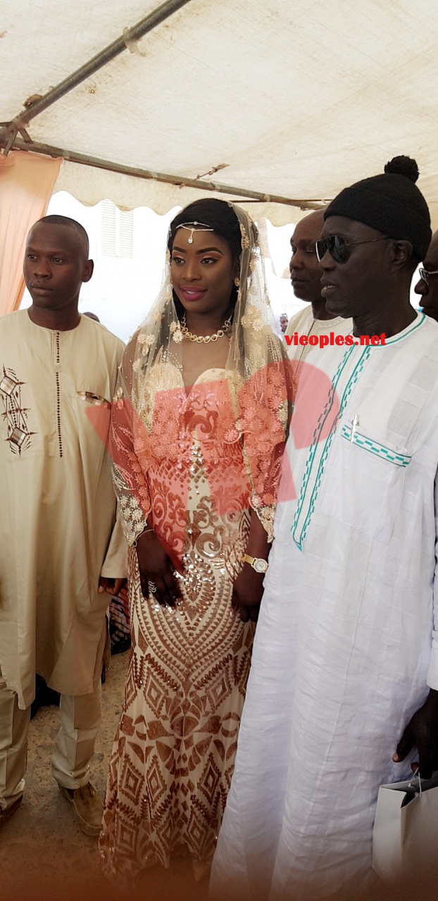 MARIAGE PHOTOS ET VIDEOS:Mame Diarra Babou vient de terrasser le coeur du patron du site sanslimites, Yankhoba Sané.