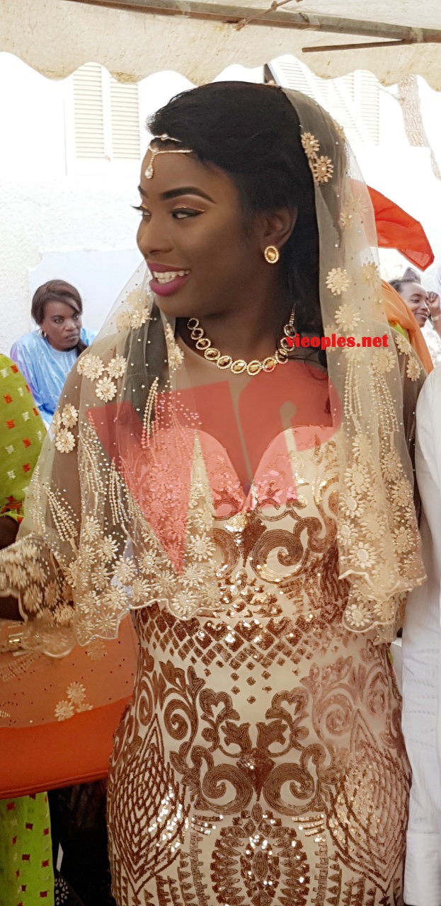 MARIAGE PHOTOS ET VIDEOS:Mame Diarra Babou vient de terrasser le coeur du patron du site sanslimites, Yankhoba Sané.