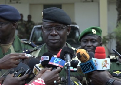 Général Cheikh Guèye: "Qu’ils soient sur terre, dans la mer ou dans les airs, les criminels seront recherchés..." Général Cheikh Guèye: "Qu’ils soient sur terre, dans la mer ou dans les airs, les criminels seront recherchés..."