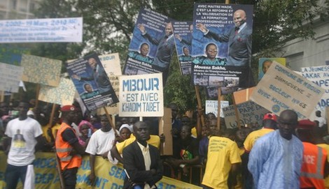 MANIFESTATION DES LIBERAUX DEVANT LE PALAIS : 30 millions de FCfa pour un après-midi de Salagn Salagn