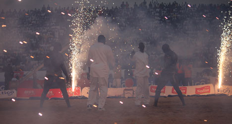 Une ambiance de feu à Demba Diop