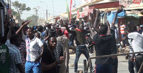 Affaire des contrats: Le collectif des travailleurs du Port de Dakar menacent de tenir…