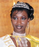 [Album Photos] Karim Wade serait fiancé avec Aïcha Faye ( ancienne Miss Sénégal et miss Cedeao, 1998.)