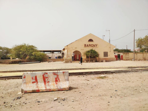 TER (Train Express Régional) Dakar – AIBD : le projet et l’état des lieux (Officiel) TER (Train Express Régional) Dakar – AIBD : le projet et l’état des lieux (Officiel)