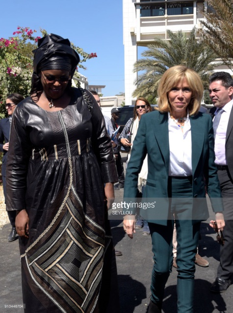 Photos : Marième Faye Sall et Brigitte Macron à l’île de Gorée