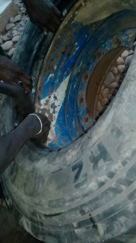 Tambacounda : 120 kg de chanvre indien cachés dans des pneus saisis par la douane