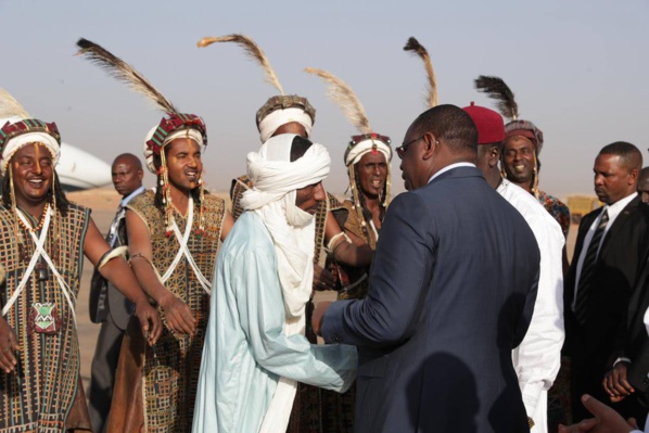 Photos: Le Président Macky Sall à Niamey pour l'ouverture de la 18e conférence des Chefs d'Etat et de Gouvernement 