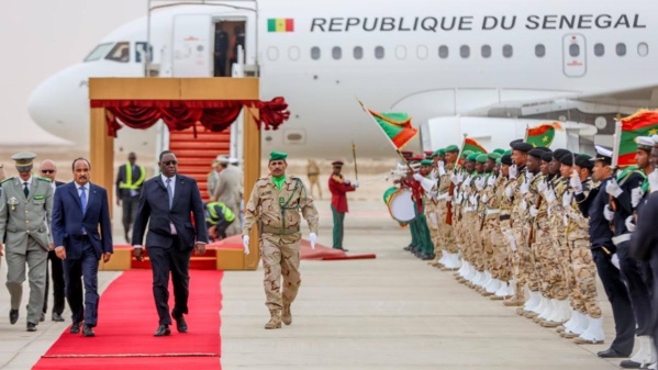 Les images de l'arrivée de Macky Sall à Nouakchott