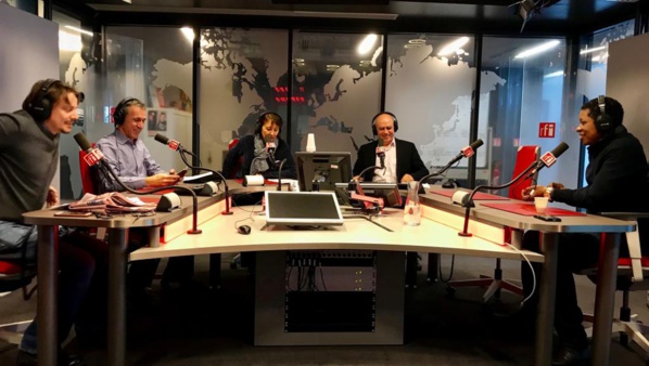 Autour d'Annie Gasnier pour le Café des Sports du 9 février: Matteo Cioffi, Xavier Barret, Alejandro Valente et Rémy Ngono.
