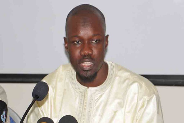Ousmane Sonko : « je me demande comment Aymérou Gningue peut être le président du groupe parlementaire BBY »