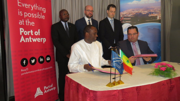 Photos - Signature de partenariat entre le PAD et le port d'Anvers (Belgique)