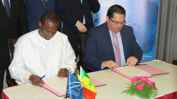 Photos - Signature de partenariat entre le PAD et le port d'Anvers (Belgique)