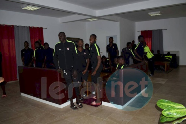 Photos: Youssou Ndour galvanise Génération Foot à Deni Biram Ndao...avant le match contre Horoya AC