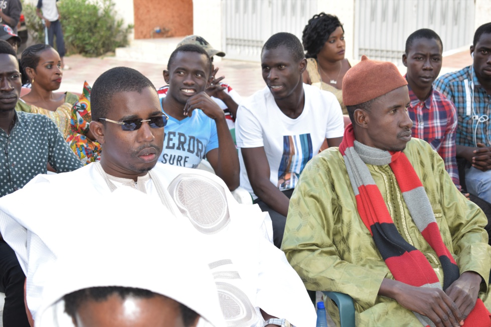 Ndèye Nar Thiam de «Gëstu Askan Wi»: "​la jeunesse ne doit plus servir de bouclier dans les formations politiques" 