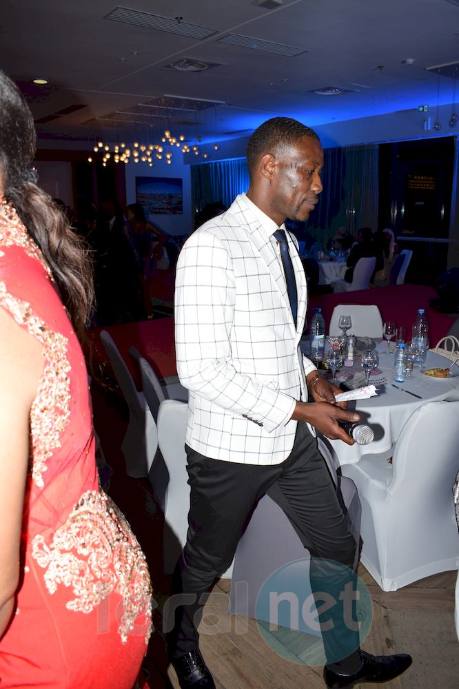 Tange Tandian avec Dj Rakhou, TAPIS ROUGE Gala Chic & Elégant Mata Syle