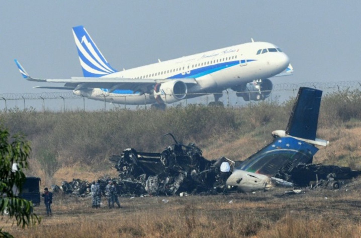 Le pilote menace de crasher l'avion...pour une affaire de cigare
