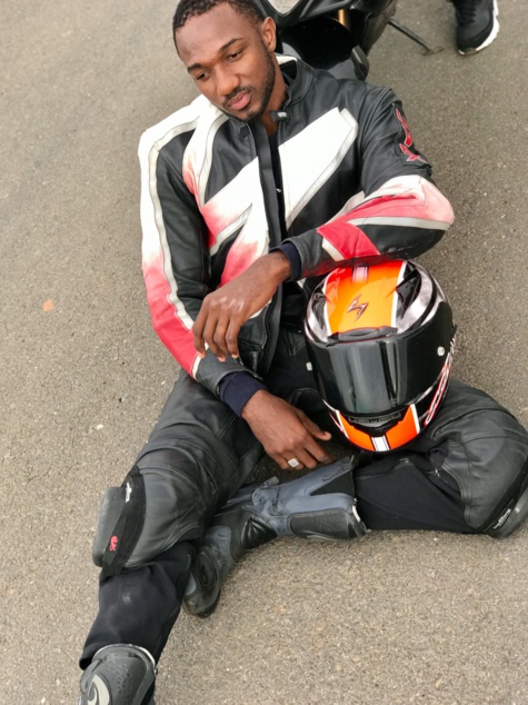 Course Moto: Babacar Seye dit Edge remporte pour la 4ème fois le tournoi moto au circuit de Sindia