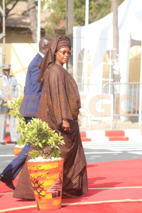Photos : Marième Faye Sall todj na défilé 4 avril 2018 bi