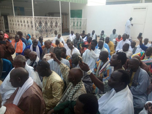 Le Khalife général des Mourides Serigne Mountakha Mbacké a reçu les 86 représentants de Keur Serigne Touba au Sénégal.