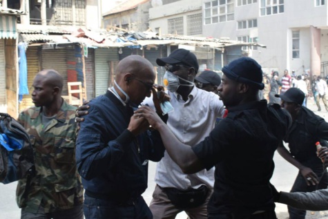 Photos : Abdoul Mbaye au front contre le parrainage