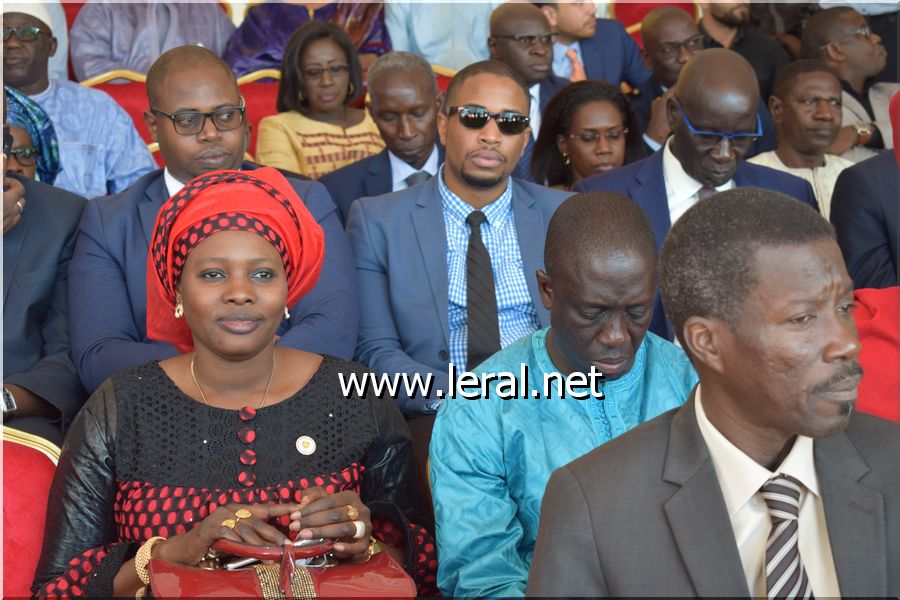 Diamniadio - Les images de l'inauguration du premier lot d'immeubles devant abriter les sphères ministérielles à Diamniadio par le président de la République, Macky Sall